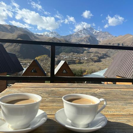 Guesthouse Elli & Cottages Kazbegi Eksteriør bilde