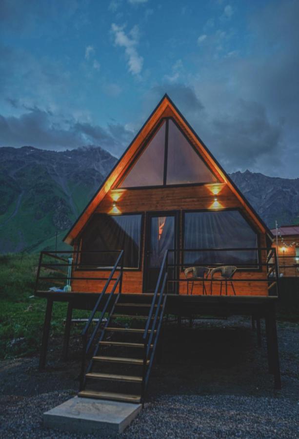 Guesthouse Elli & Cottages Kazbegi Eksteriør bilde