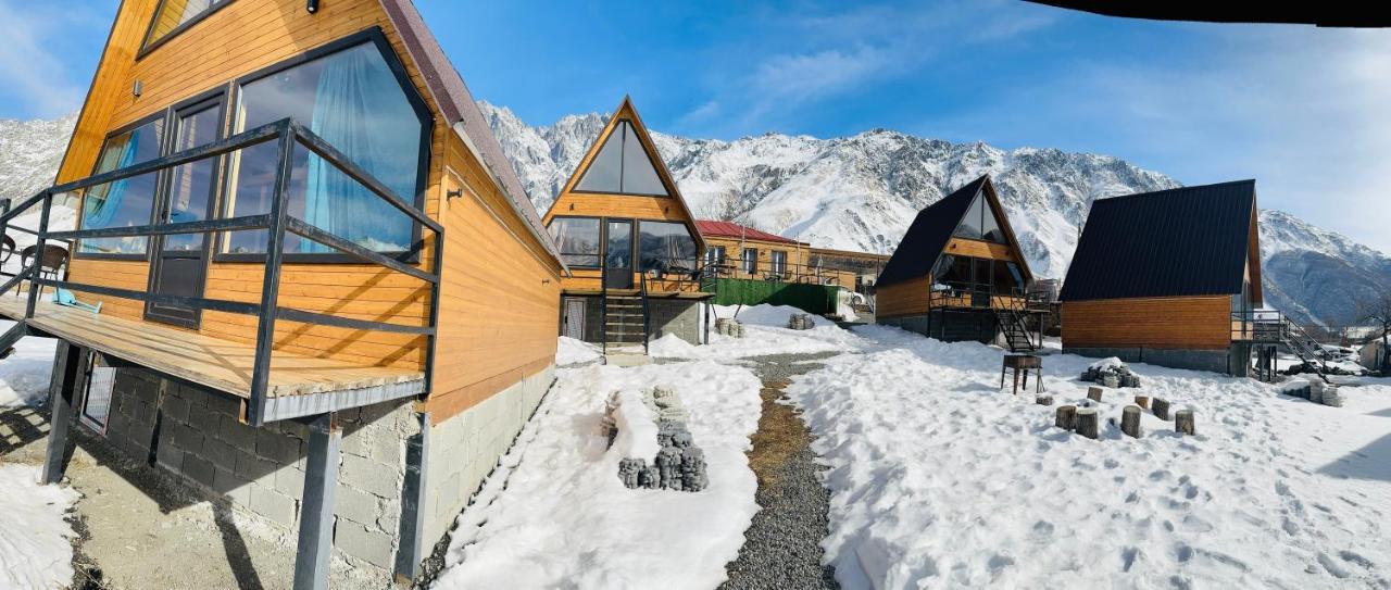 Guesthouse Elli & Cottages Kazbegi Eksteriør bilde