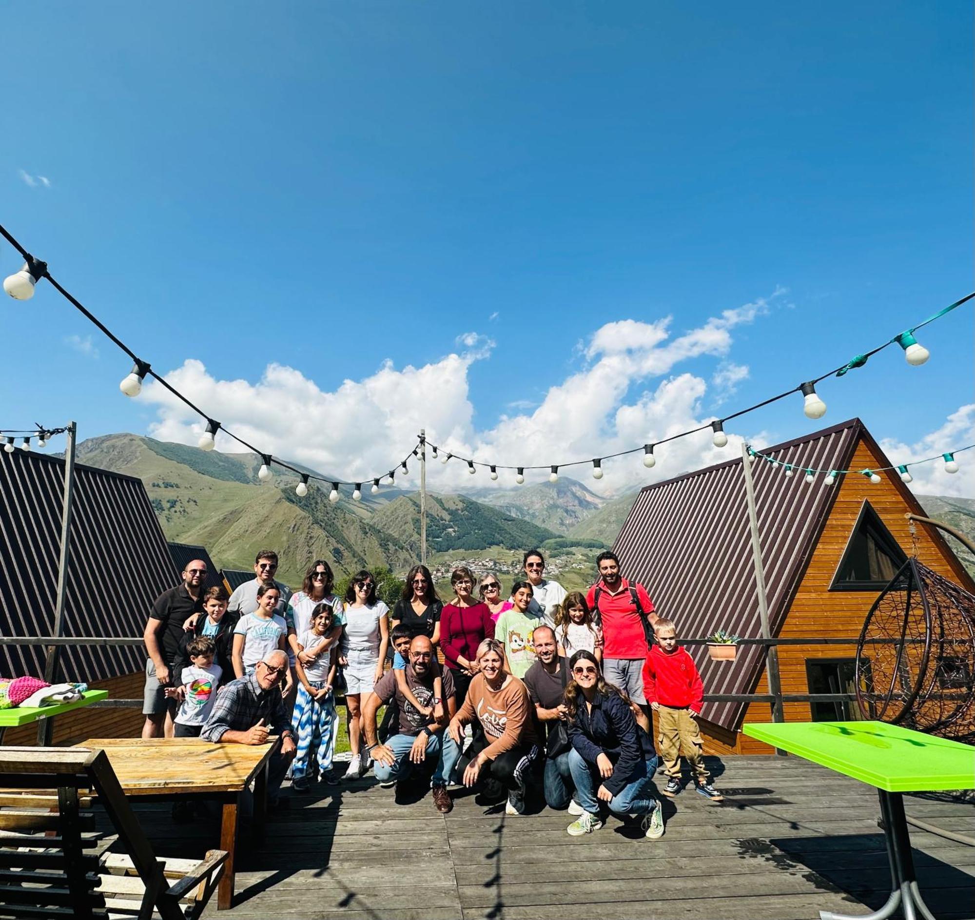 Guesthouse Elli & Cottages Kazbegi Eksteriør bilde