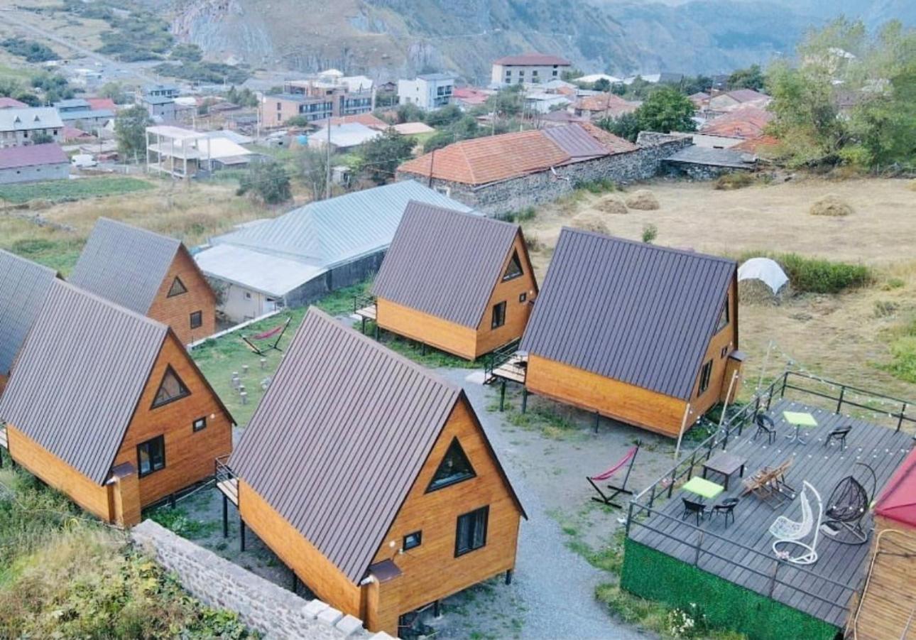 Guesthouse Elli & Cottages Kazbegi Eksteriør bilde