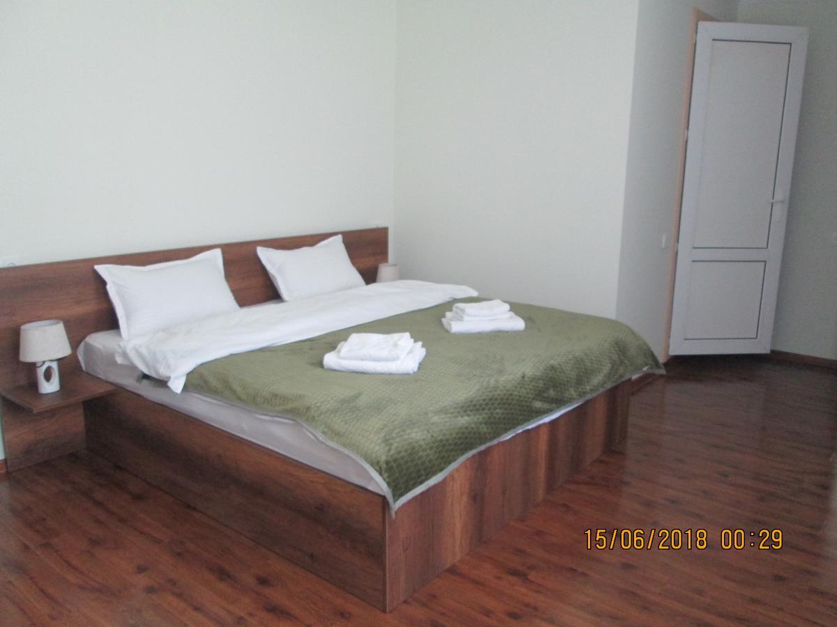 Guesthouse Elli & Cottages Kazbegi Eksteriør bilde