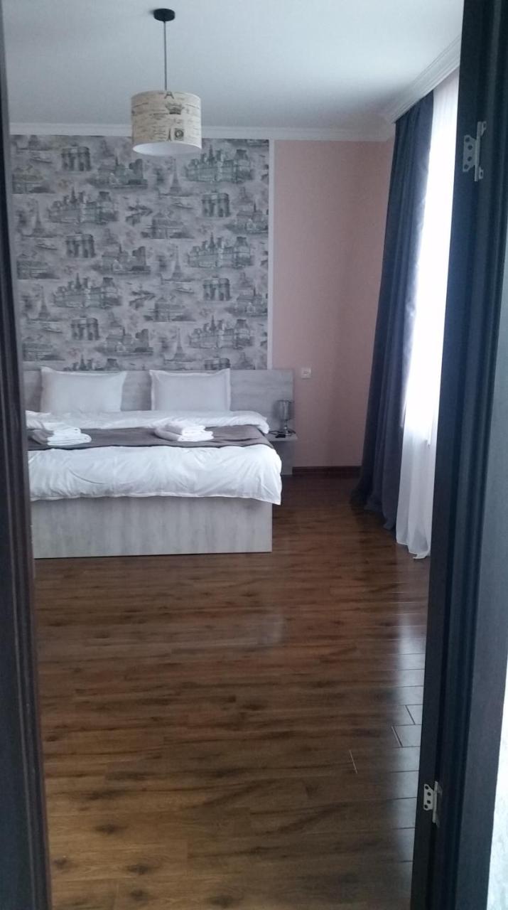 Guesthouse Elli & Cottages Kazbegi Eksteriør bilde