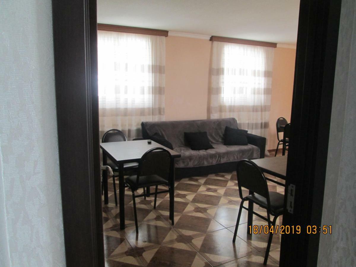 Guesthouse Elli & Cottages Kazbegi Eksteriør bilde